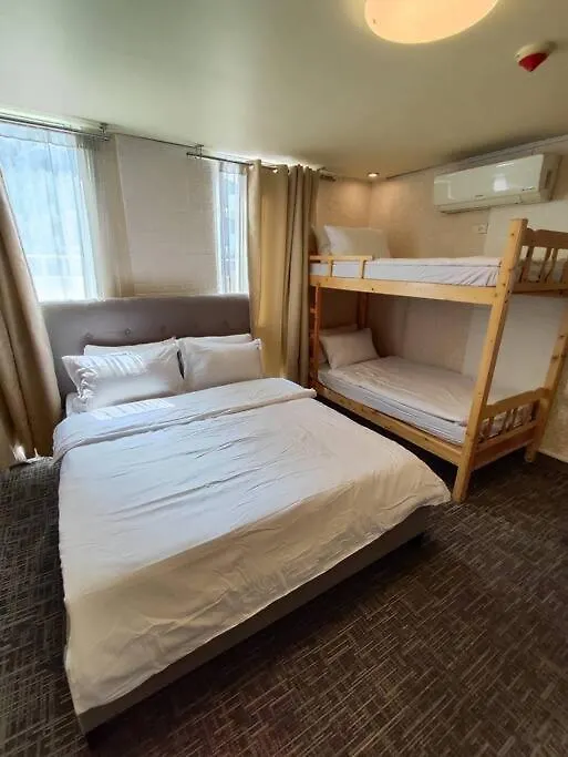 A2J Luxury 1Br Balcony Suite Near Venice Mall Bgc Manila 0*,