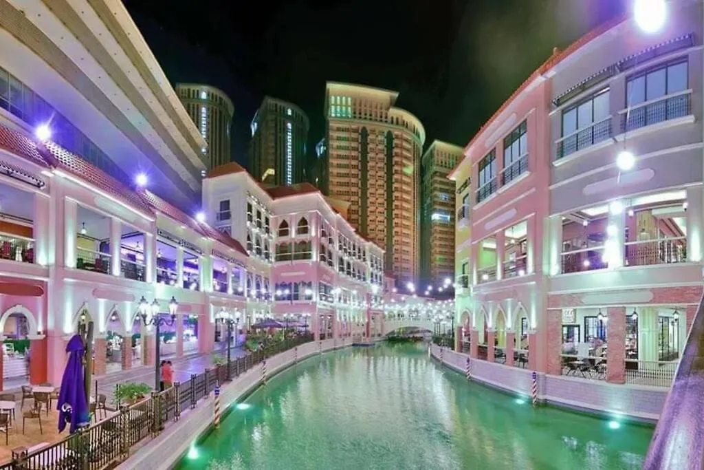 A2J Luxury 1Br Balcony Suite Near Venice Mall Bgc Manila