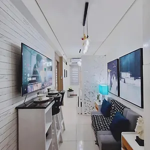 Coast By J 40th Floor Penthouse Apartment